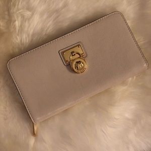 Michael Kors Long Wallet